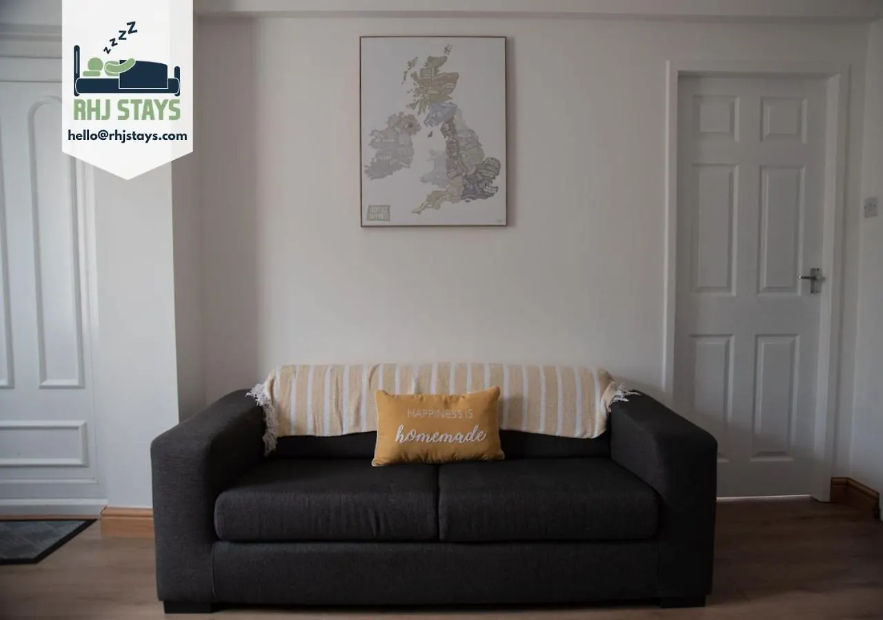 Cottenham - City Centre With Free Private Parking 2 Toilets 4 Bedroom Sleeps 8 نيوكاسل أبون تاين 0*,