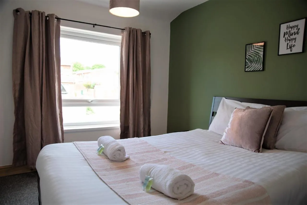 بيت للعطل Cottenham - City Centre With Free Private Parking 2 Toilets 4 Bedroom Sleeps 8 نيوكاسل أبون تاين المملكة المتحدة